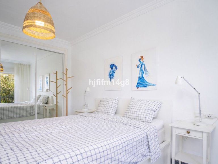 Apartment for Sale in Nueva Andalucía, Malaga 11