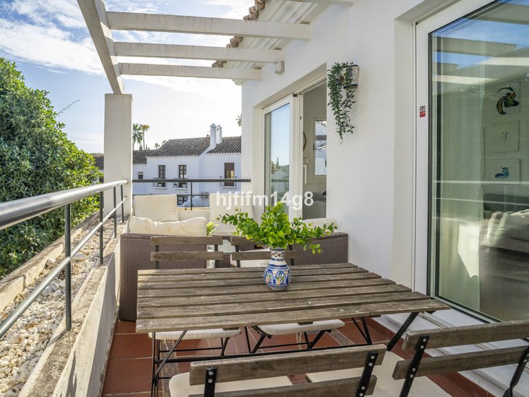 Apartment for Sale in Nueva Andalucía, Malaga 3