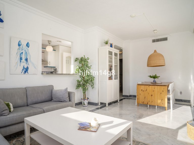 Apartment for Sale in Nueva Andalucía, Malaga 5
