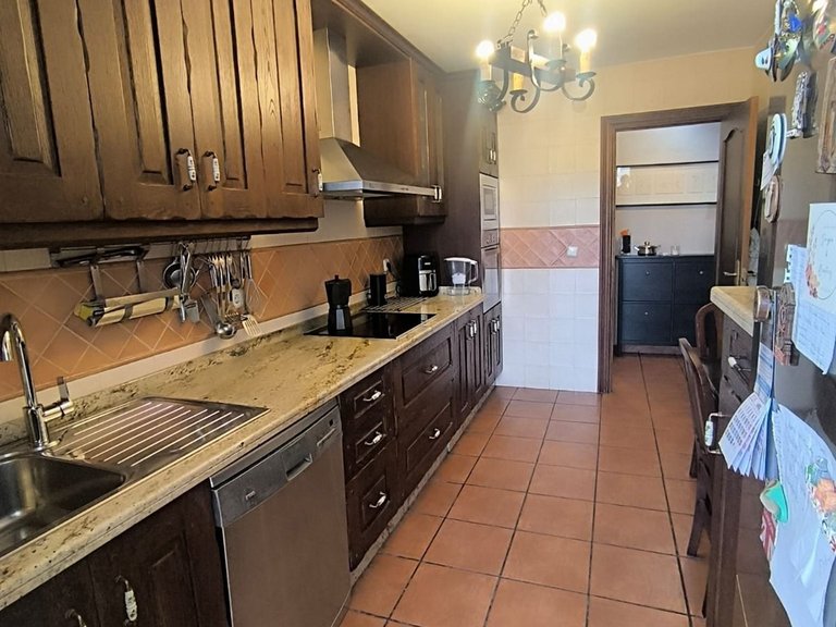 Apartment for Sale in Fuengirola, Malaga 17