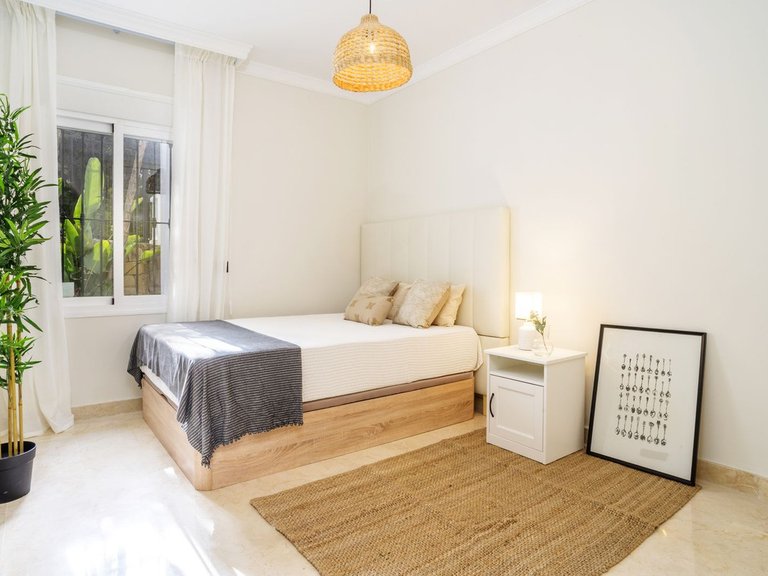 Apartment for Sale in Marbella, Malaga 15