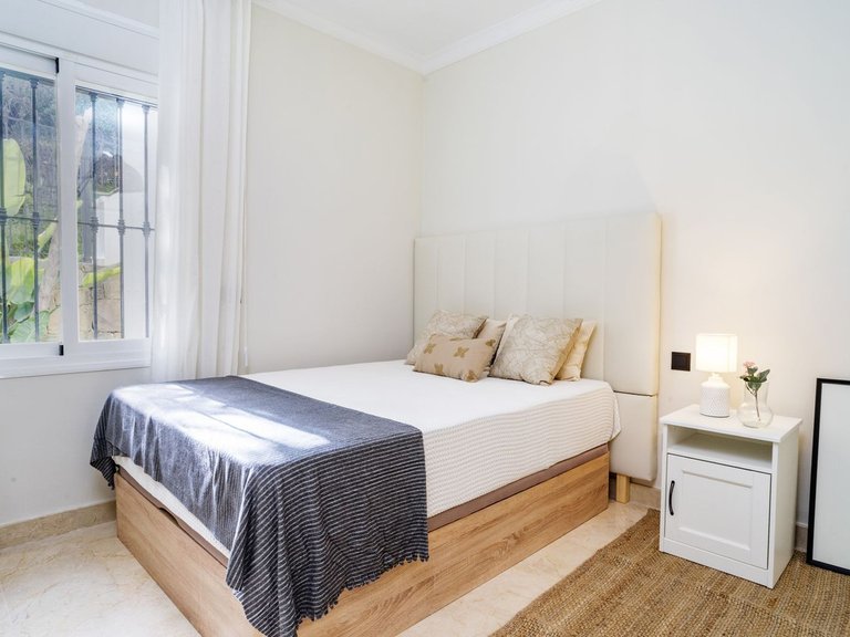 Apartment for Sale in Marbella, Malaga 16