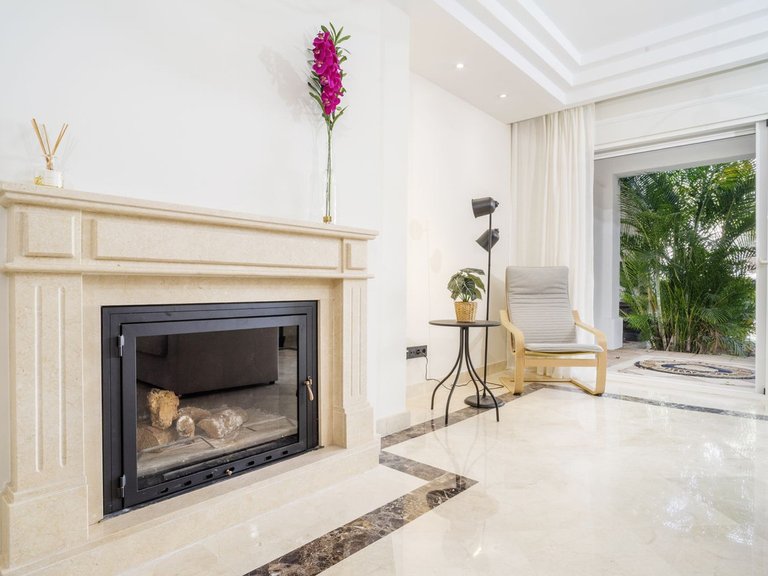Apartment for Sale in Marbella, Malaga 20