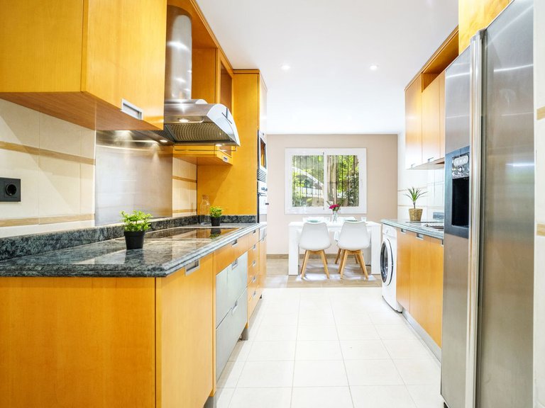 Apartment for Sale in Marbella, Malaga 22