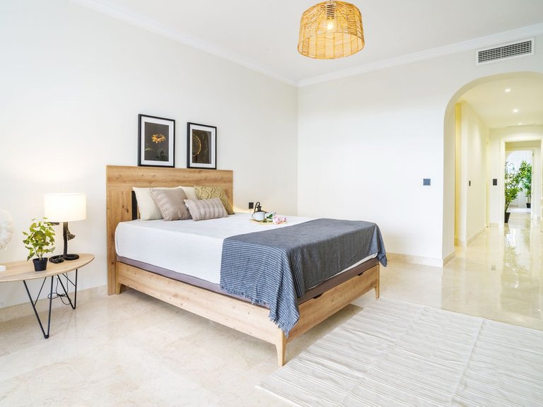Apartment for Sale in Marbella, Malaga 40