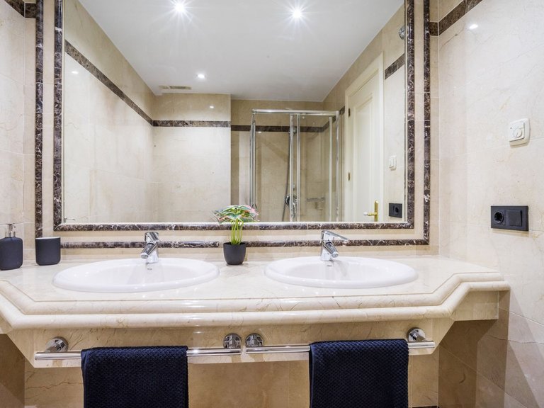 Apartment for Sale in Marbella, Malaga 5