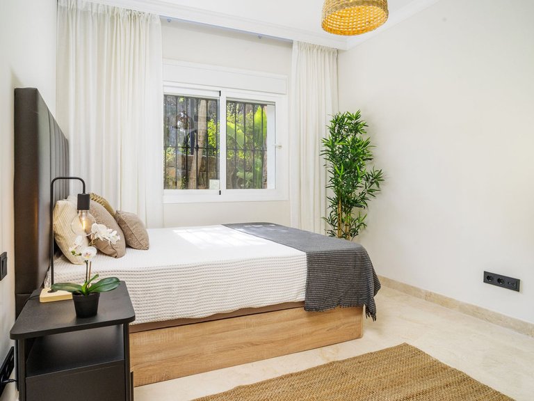 Apartment for Sale in Marbella, Malaga 8