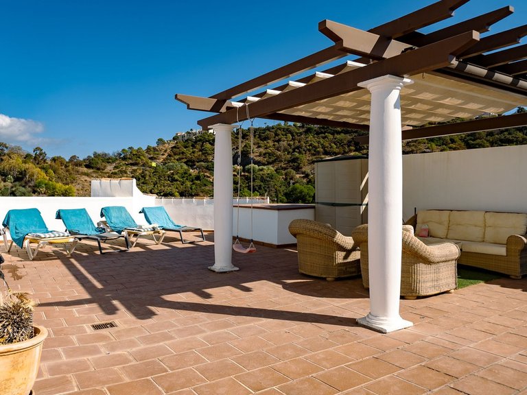Apartment for Sale in Los Arqueros, Malaga 16
