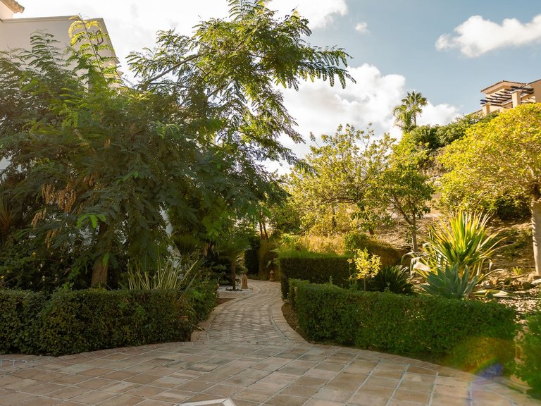 Apartment for Sale in Los Arqueros, Malaga 29
