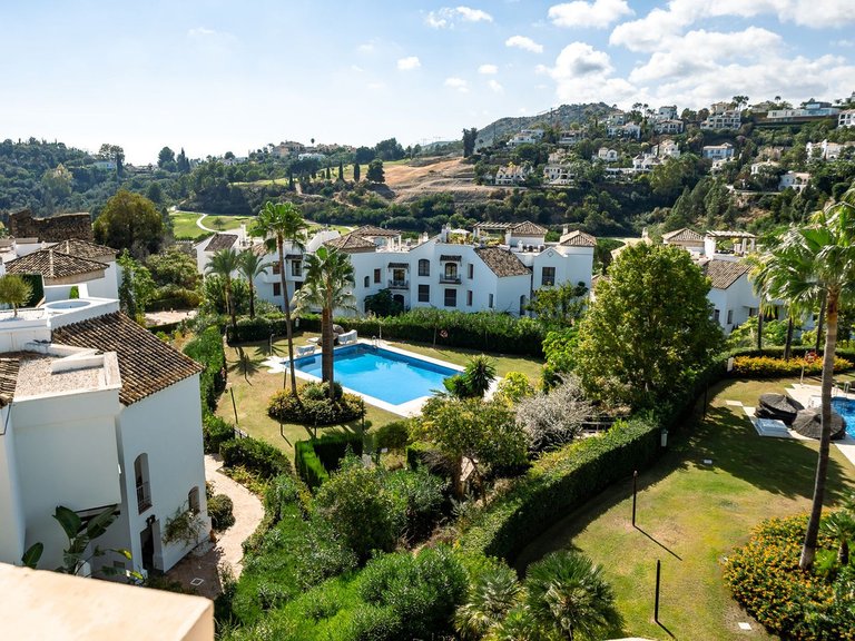Apartment for Sale in Los Arqueros, Malaga 4