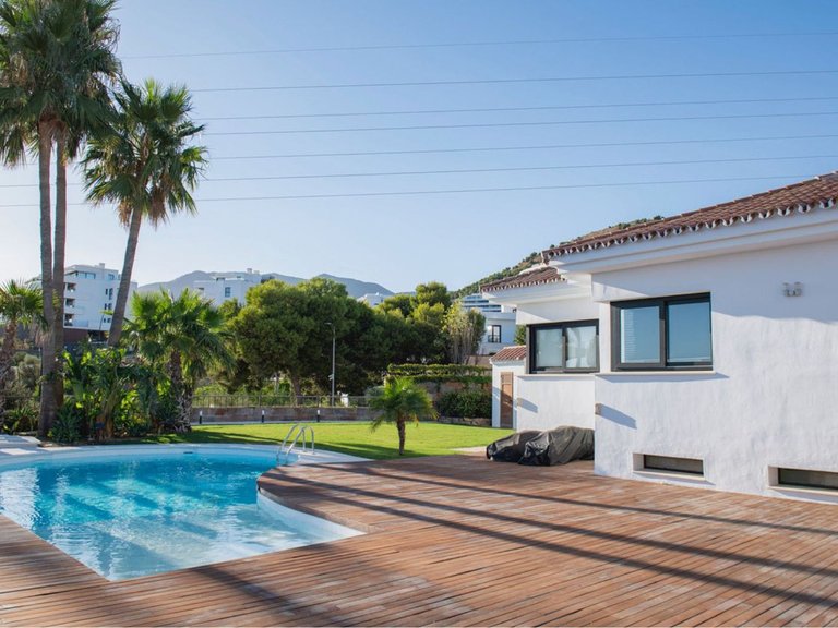 Villa for Sale in Benalmadena, Malaga 2