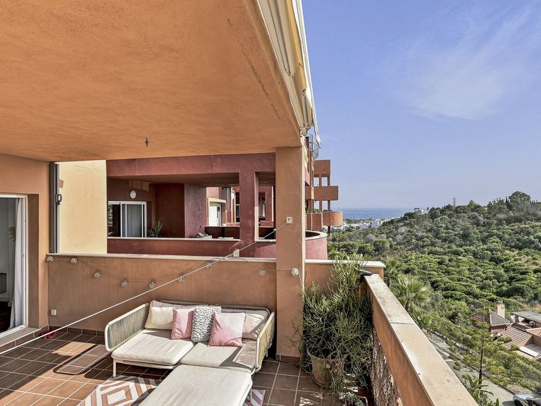 Apartment for Sale in Reserva De Marbella, Malaga 17