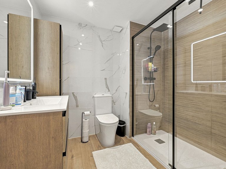 Apartment for Sale in Reserva De Marbella, Malaga 20