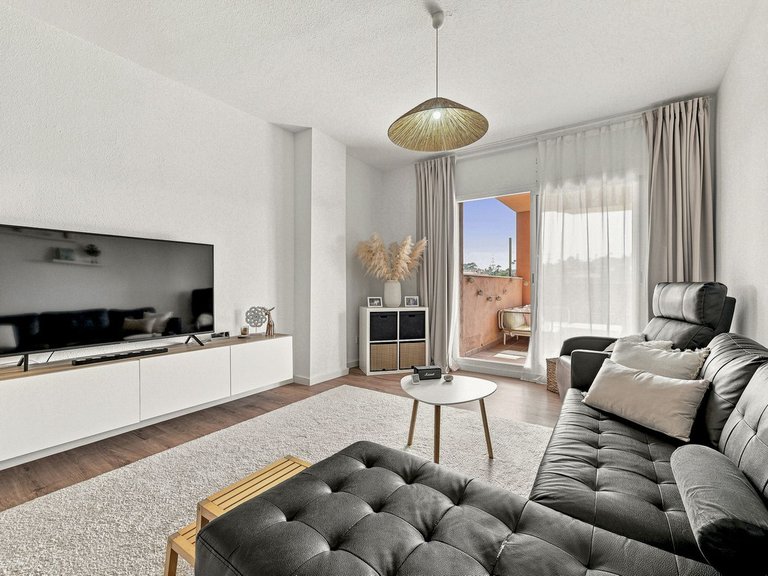 Apartment for Sale in Reserva De Marbella, Malaga 7