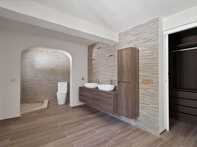 Villa for Sale in Marbella, Malaga 25