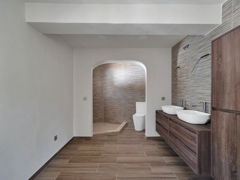 Villa for Sale in Marbella, Malaga 26