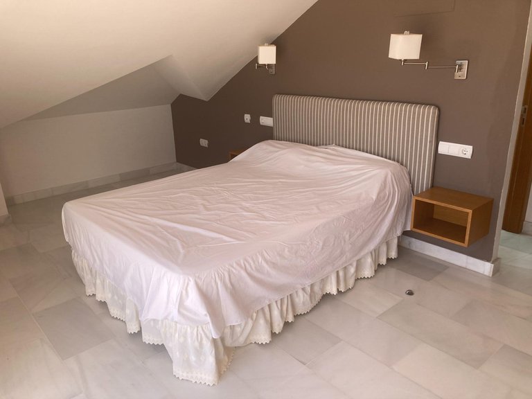 Villa for Sale in Estepona, Malaga 15