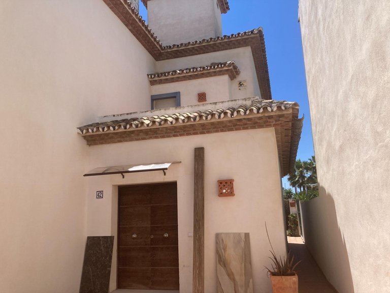 Villa for Sale in Estepona, Malaga 40