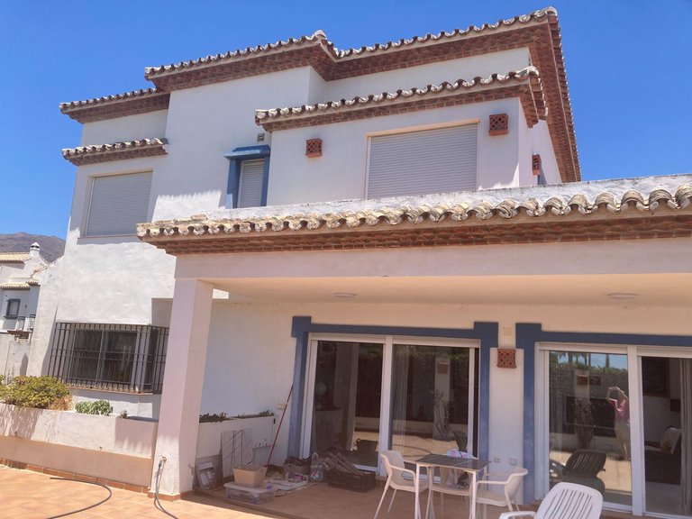 Villa for Sale in Estepona, Malaga 42