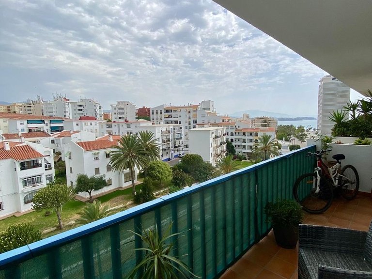 Villa for Sale in Estepona, Malaga 1