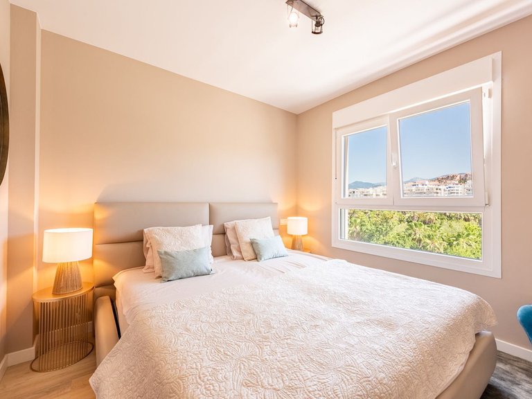 Apartment for Sale in Nueva Andalucía, Malaga 11