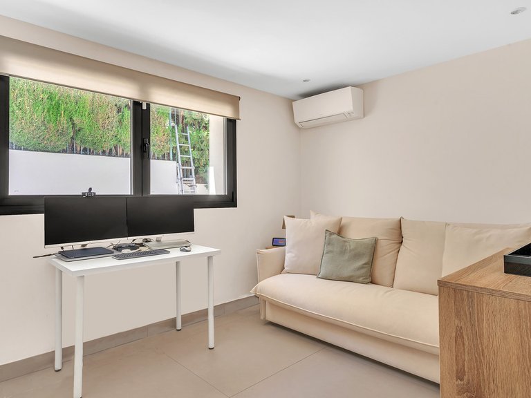 Villa for Sale in Guadalmina Alta, Malaga 10