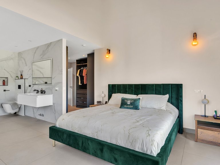 Villa for Sale in Guadalmina Alta, Malaga 13