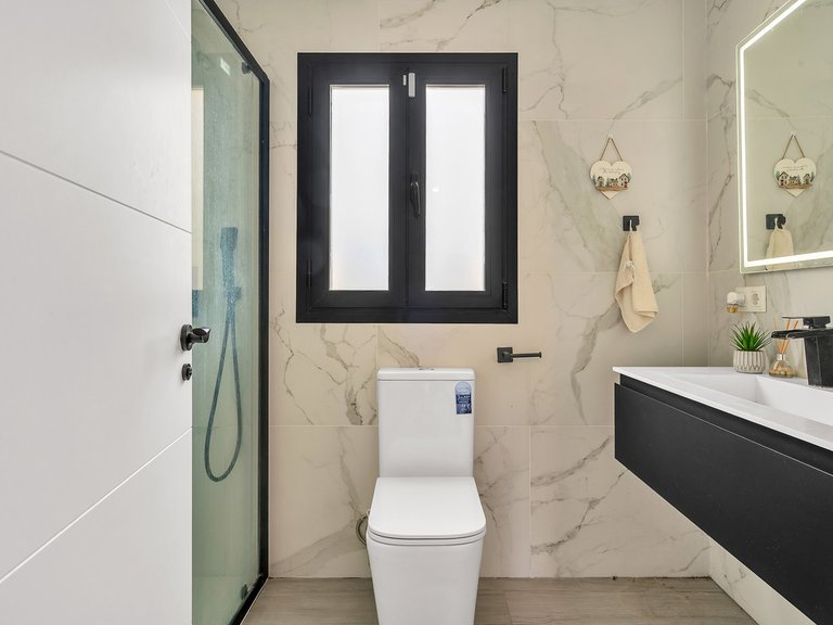 Villa for Sale in Guadalmina Alta, Malaga 18
