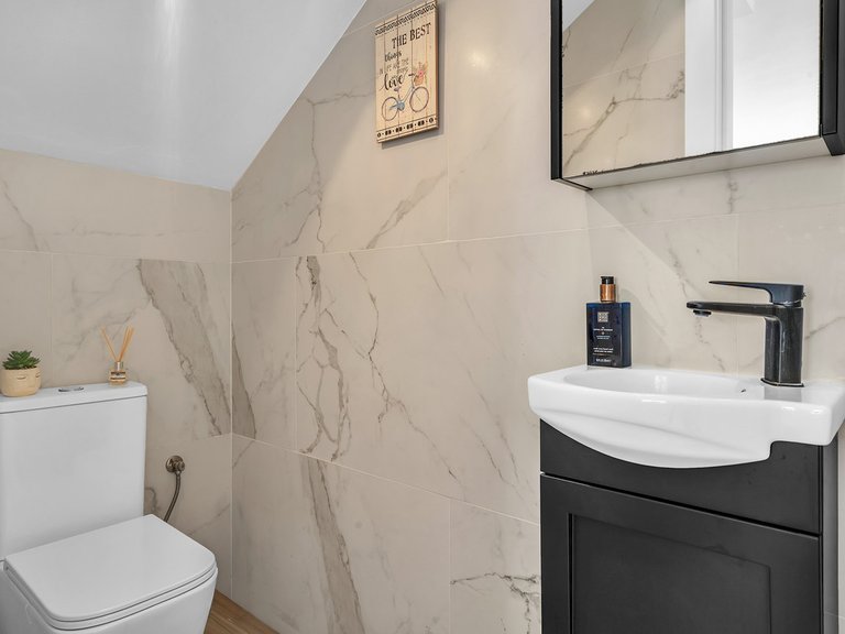 Villa for Sale in Guadalmina Alta, Malaga 21
