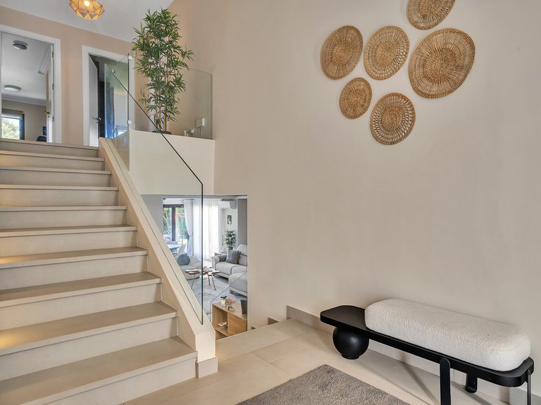 Villa for Sale in Guadalmina Alta, Malaga 9