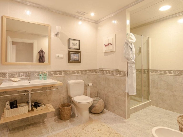 Villa for Sale in Inland La Cala Golf, Malaga 10
