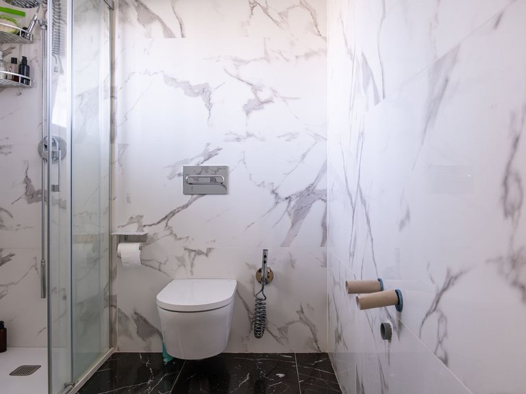 Apartment for Sale in Calypso, Malaga 8