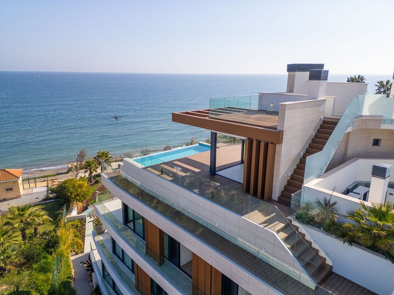 Apartment for Sale in Estepona, Malaga 1