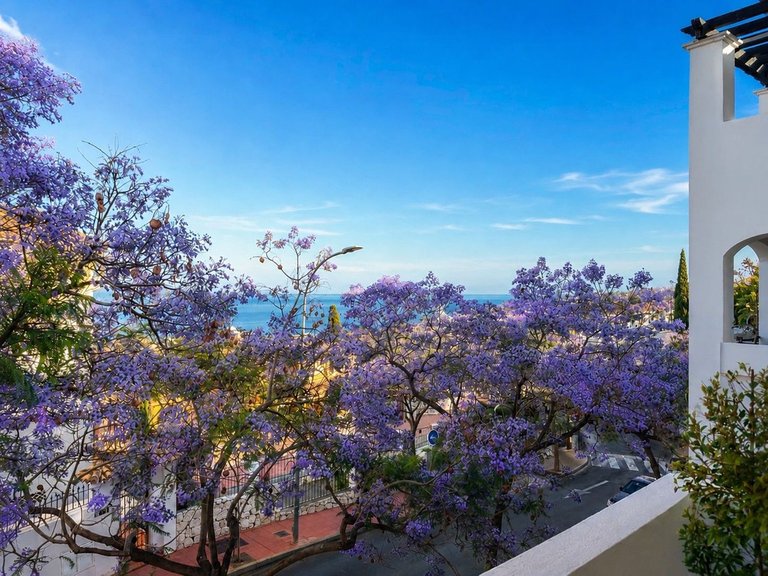 Apartment for Sale in Benalmadena Pueblo, Malaga 1