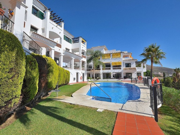 Apartment for Sale in Benalmadena Pueblo, Malaga 26