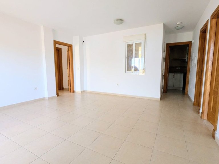 Apartment for Sale in Las Lagunas, Malaga 14