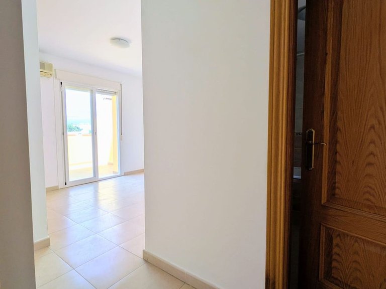 Apartment for Sale in Las Lagunas, Malaga 19