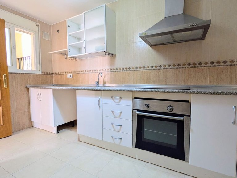 Apartment for Sale in Las Lagunas, Malaga 23