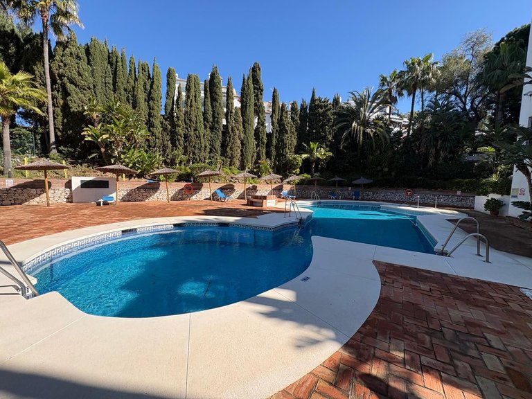 Apartment for Sale in Las Chapas, Malaga 1