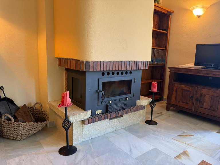 Apartment for Sale in Las Chapas, Malaga 12