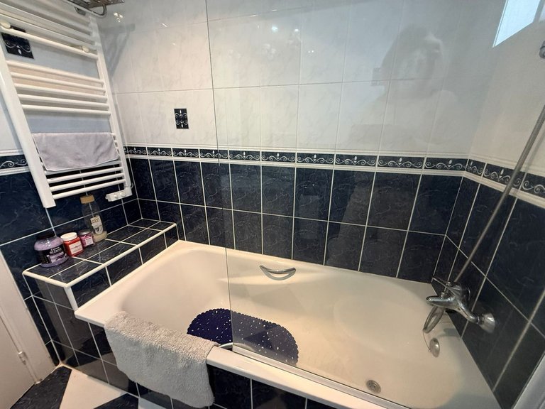 Apartment for Sale in Las Chapas, Malaga 26