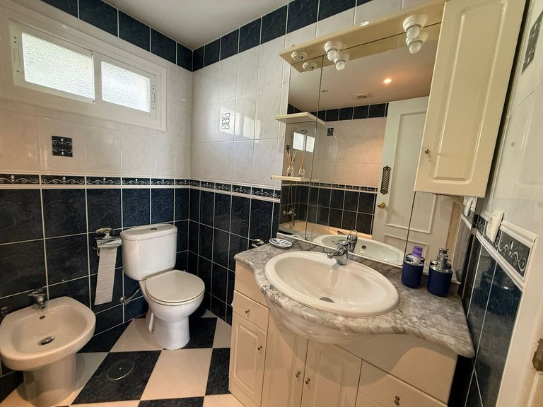 Apartment for Sale in Las Chapas, Malaga 31