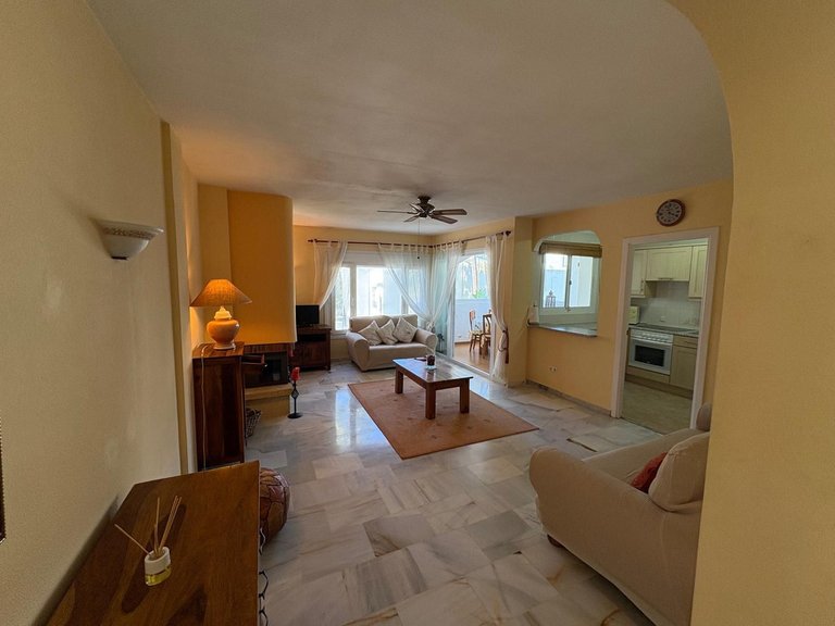 Apartment for Sale in Las Chapas, Malaga 9