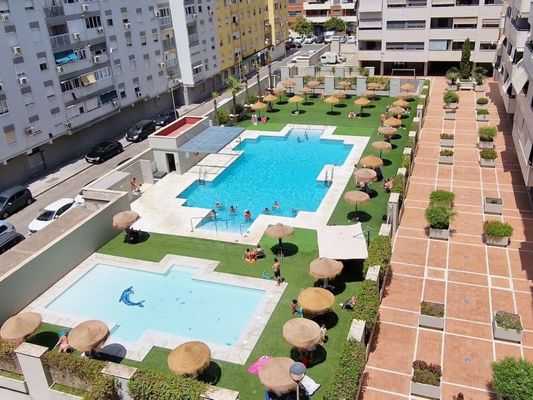 Apartment for Sale in Pacífico, Malaga 2