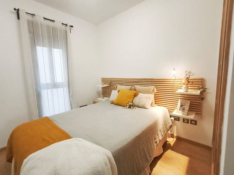 Apartment for Sale in Pacífico, Malaga 9