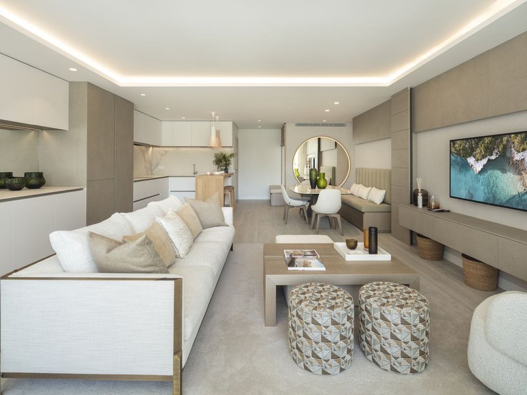 Apartment for Sale in The Golden Mile, Malaga 14