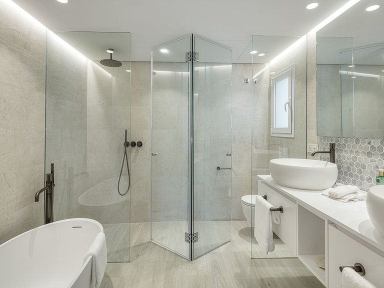 Apartment for Sale in The Golden Mile, Malaga 8