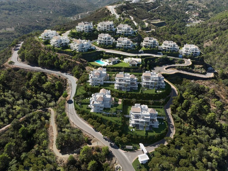 Penthouse for Sale in Benahavís, Malaga 8