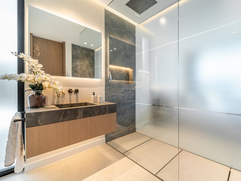 Villa for Sale in Los Monteros, Malaga 13