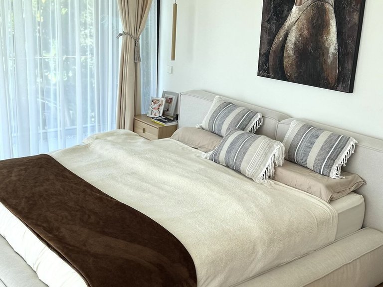 Villa for Sale in Nagüeles, Malaga 27